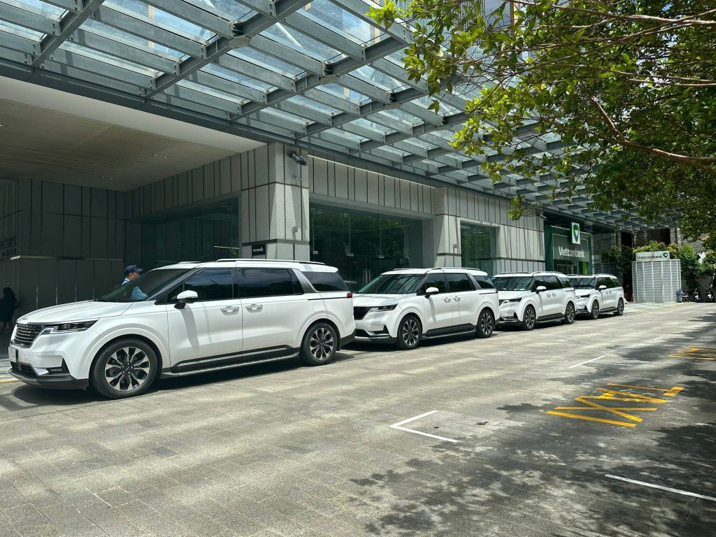 Review Dịch Vụ Thuê Xe Carnival Uy Tín Tại TPHCM mới nhất năm 2025
