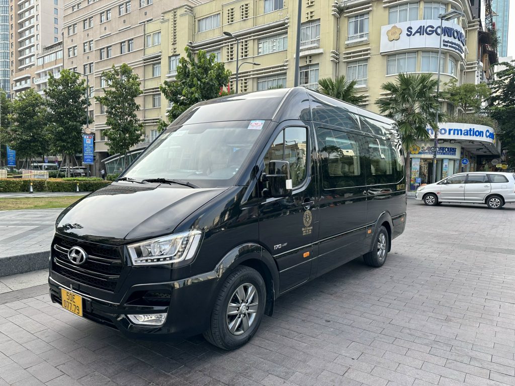 Dịch Vụ Thuê Xe Limousine Cao Cấp 9 chỗ